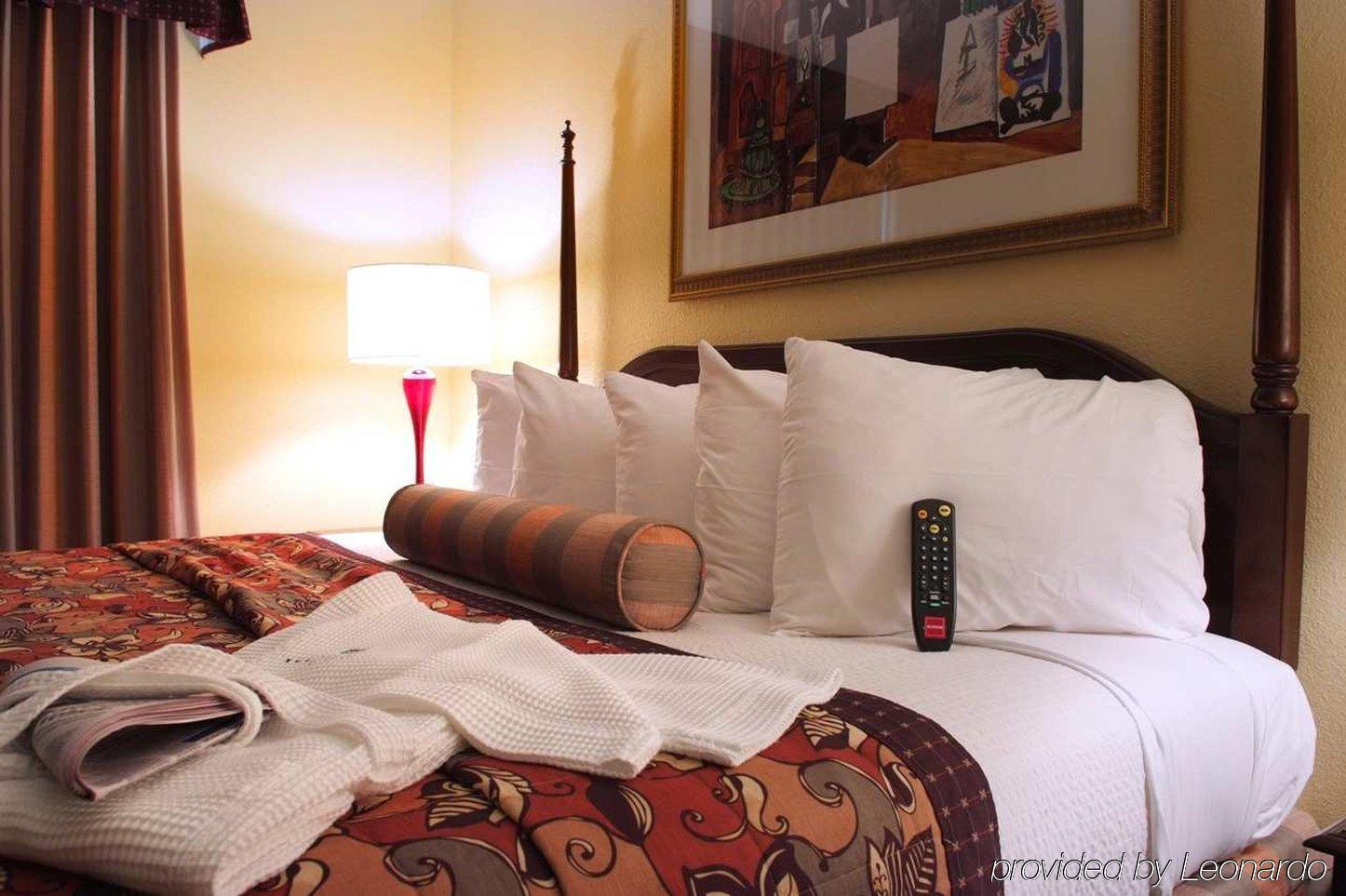 Embassy Suites Baton Rouge Habitación foto