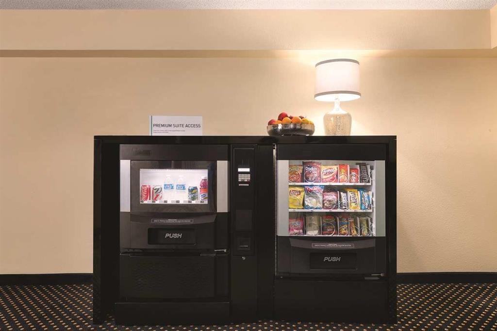 Embassy Suites Baton Rouge Facilidades foto